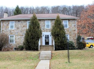 208 E Hillside Dr, Lock Haven, PA 17745