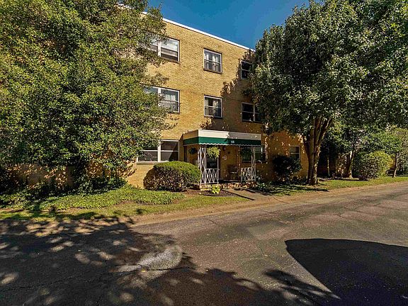 4th image of 618 11th Ave