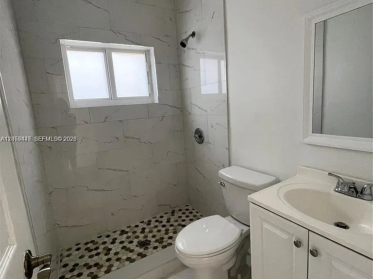 2856 SW 37th Ave #2856 — Photo 4