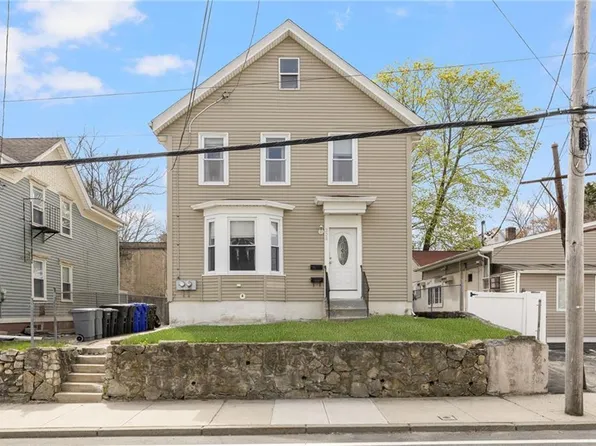 228 Woonasquatucket Ave, North Providence, RI 02911