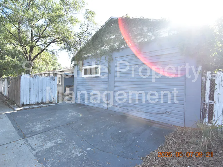 1501 E New Orleans Ave #6 — Photo 4