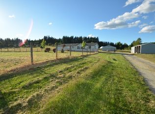 19467 SE Sunnyside Rd, Damascus, OR 97089