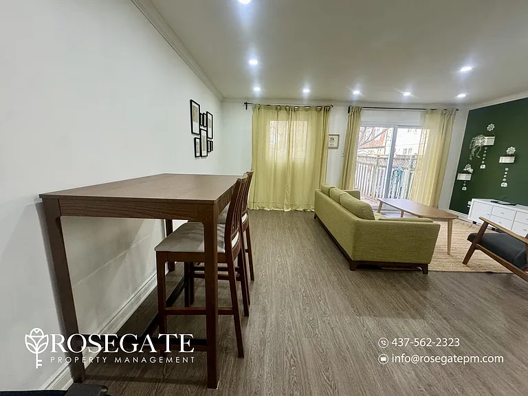 93 Hansen Rd N #76 — Photo 4