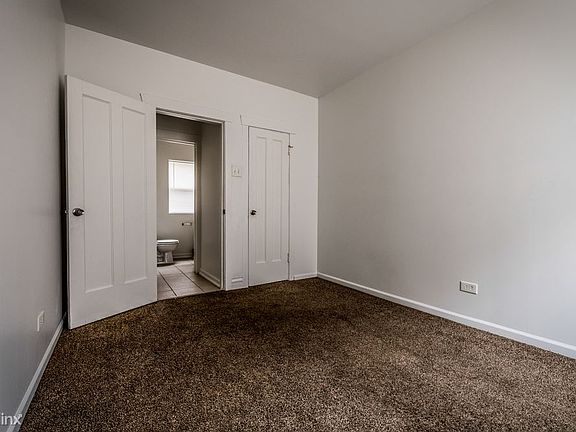 5402 W Rice St Apartments Chicago Bedroom_04