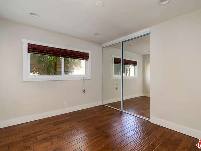1604 Oak Ave — Photo 20