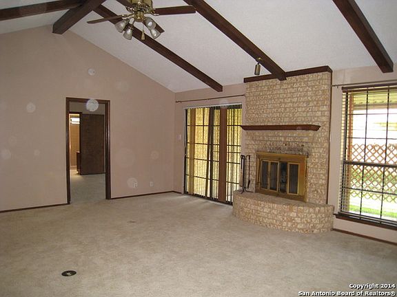 2nd image of 1004 Robert Derrick Dr