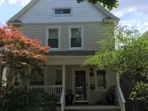 1429 W Hood Ave, Chicago, IL 60660