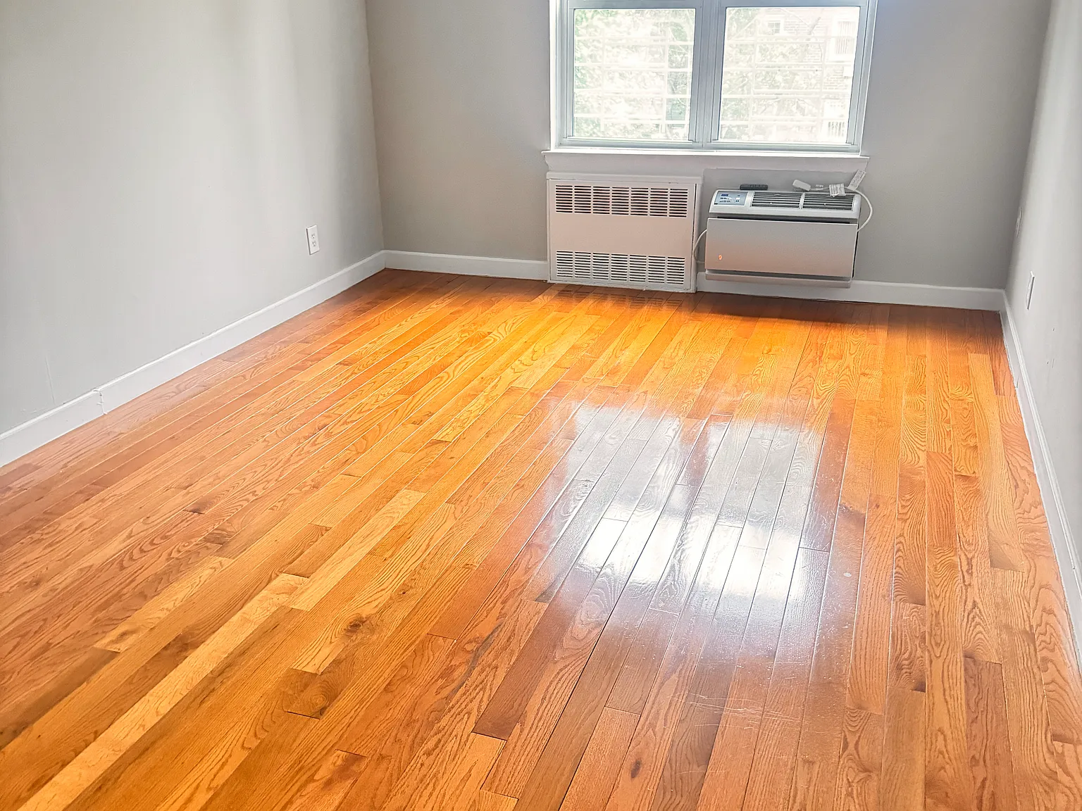 2 bed, 900 sqft, $2,950 — Photo 4