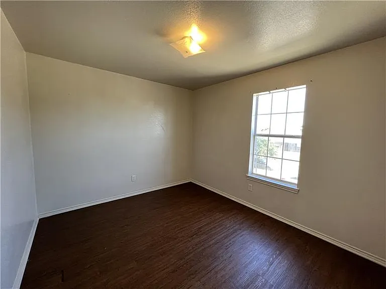 3407 Toledo Dr #D — Photo 16