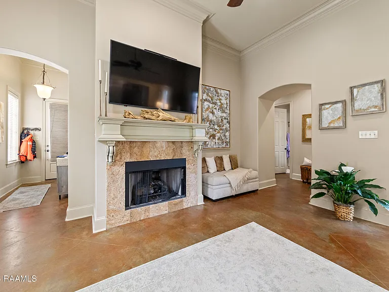 413 Harbor Rd — Photo 9