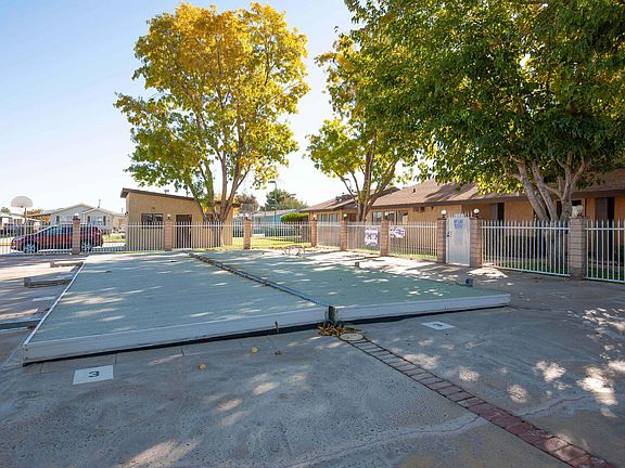 5th image of 2121 E Avenue I Space 47