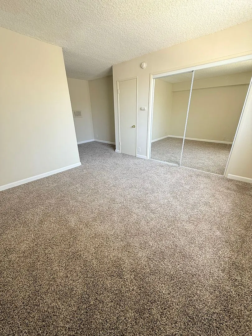 18410 Plummer St. — Photo 4
