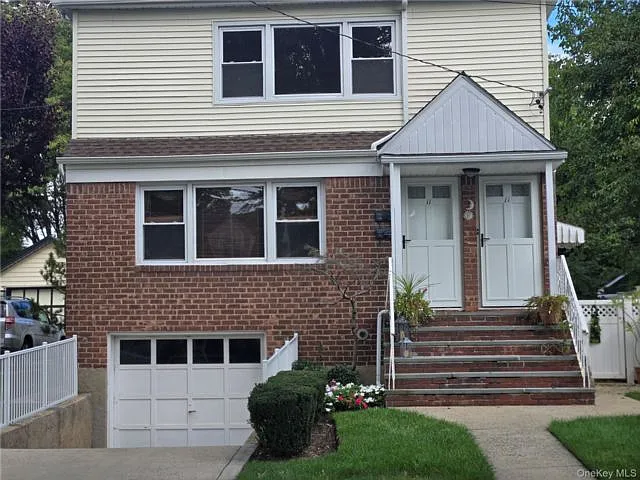 11 Columbia Ave