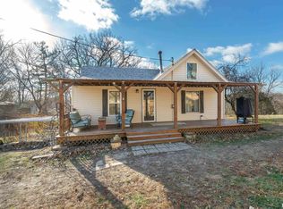 5236 Ricker Hill Rd, Davenport, IA 52802