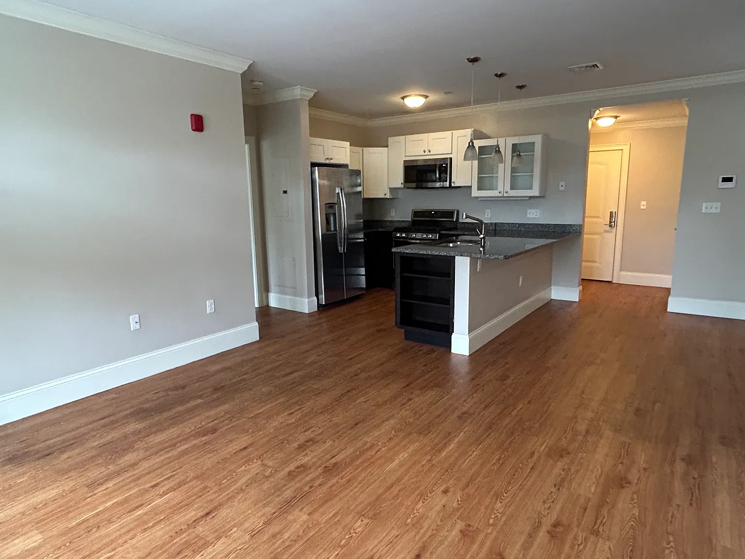 2 bed, 1286 sqft, $2,795 — Photo 2