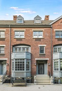 2 Greenwich St, New York, NY, 10014