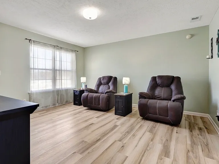 102 Fresca Ct — Photo 23