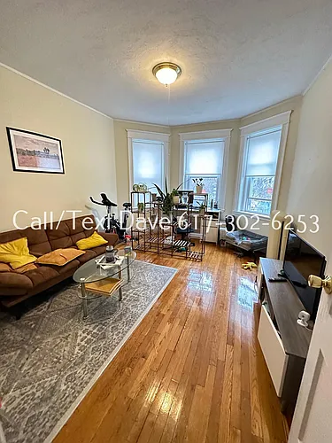 64 Woodstock Ave Photo 1