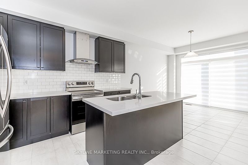 Wasaga Beach House for rent - 4 Bedrooms — photo 4