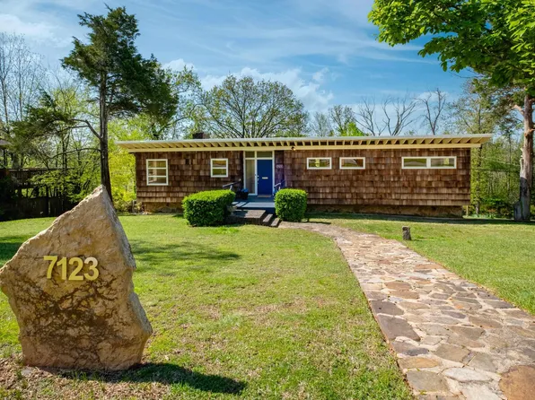 7123 Kingwood Rd, Little Rock, AR 72207