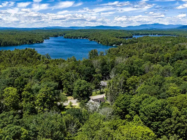 607 N Main Street, Wolfeboro, NH 03894