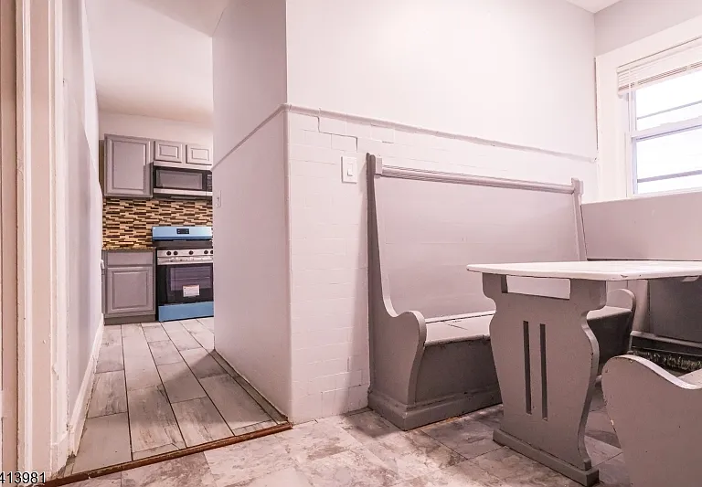 19 Poe Ave #1 — Photo 14