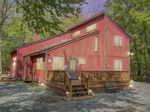 202 Tanager Rd, Lackawaxen, PA 18435