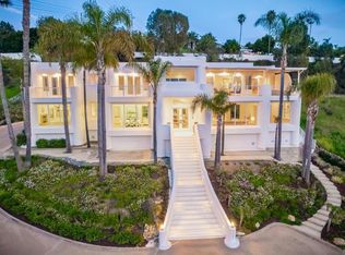 7402 Cadencia St, Carlsbad, CA 92009