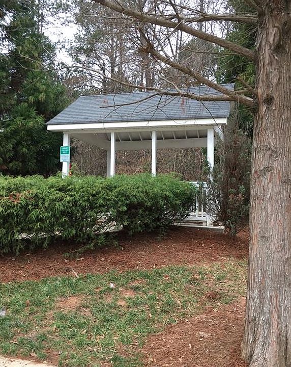 2nd image of 3633 Ginnis Rd SW