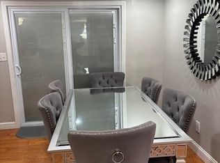 14 Young Farm Rd, Methuen, MA 01844