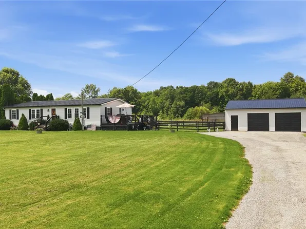 11175 Smith Goshen Rd, Beloit, OH 44609
