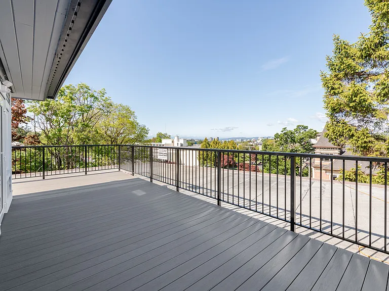 1300 Yates St — Photo 36