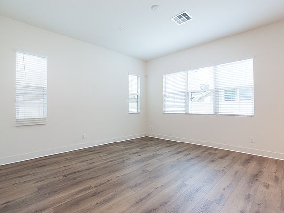 3rd image of 15820 Ellington Way