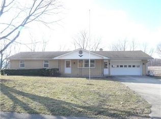 6171 N Akron Dr, Alexandria, IN 46001