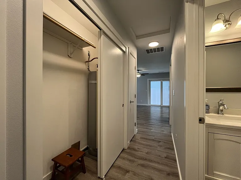 2822 NE Davis St #B — Photo 22