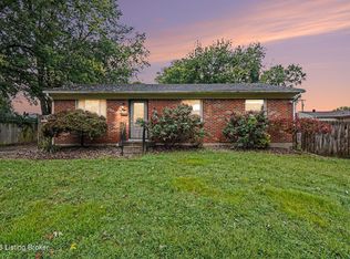 11720 Pond Creek Dr, Louisville, KY 40272