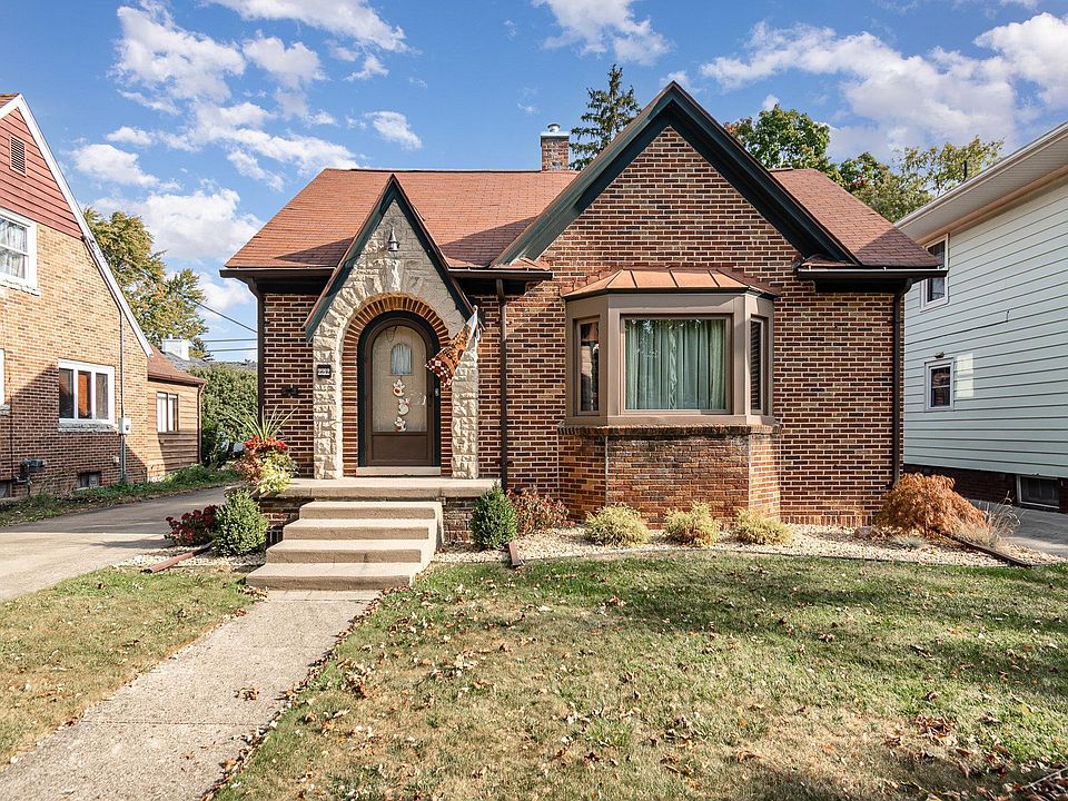 1st image of 2212 Adams Blvd