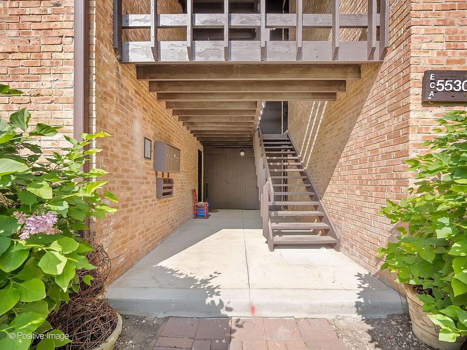 1st image of 5530 E Lake Dr #98B