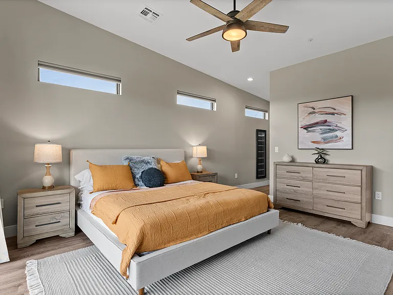 8561 E Hazelwood St — Photo 30