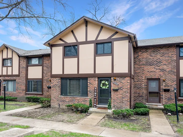 18W269 Kirkland Ln, Villa Park, IL 60181