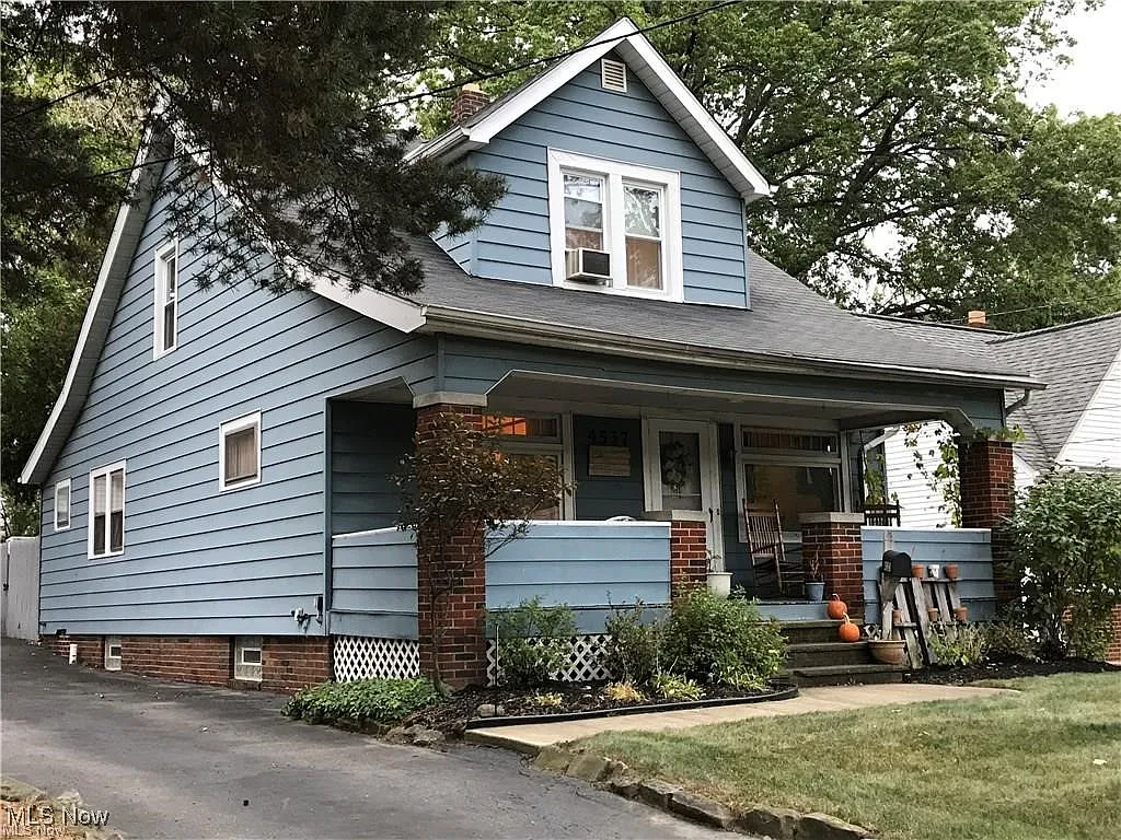 4537 E Berwald Rd photo 1