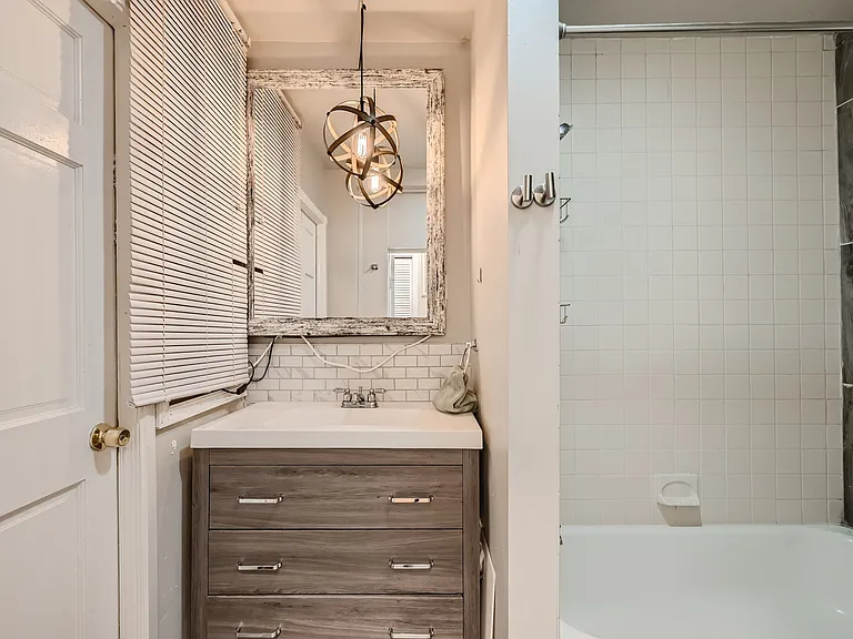 107 N Chester St #1 — Photo 6