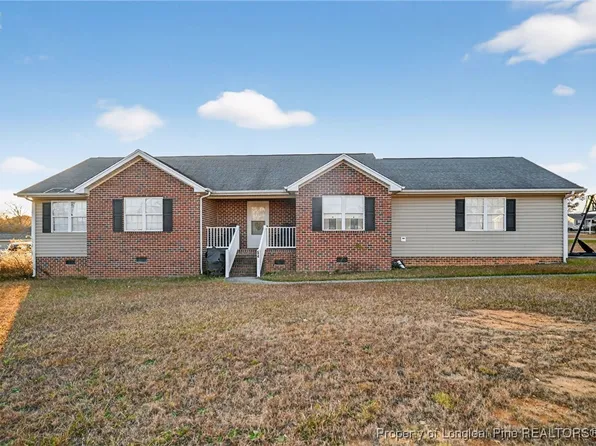 54 Canterbury Ct, Roanoke Rapids, NC 27870