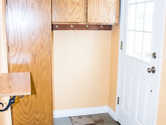 4th image of 123 N Asbury St