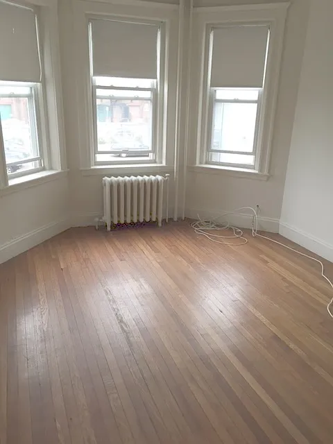 Studio, 400 sqft, $2,250 — Photo 1