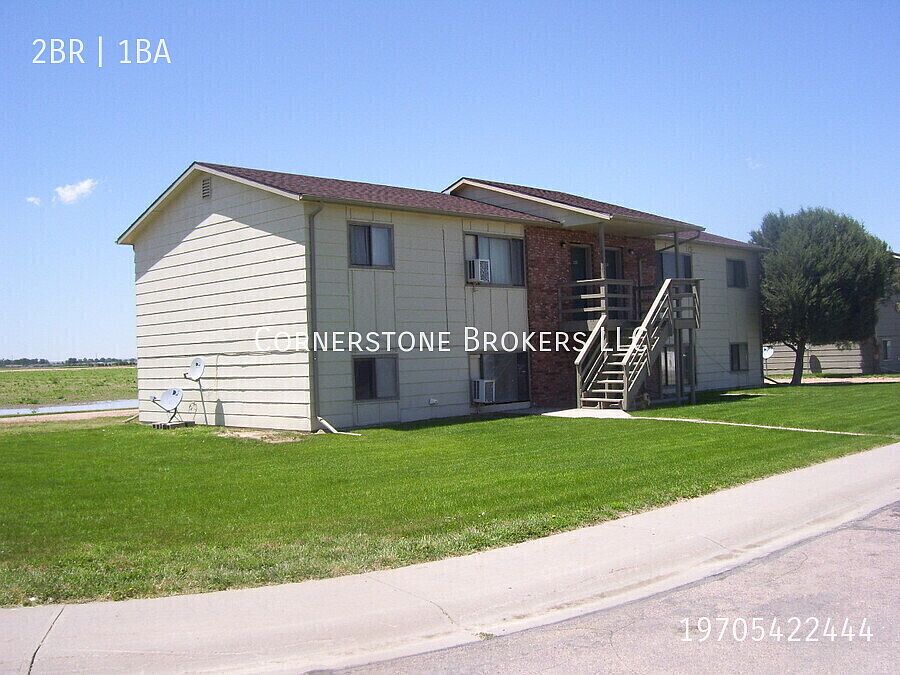 1st image of 222 Applewood Ct