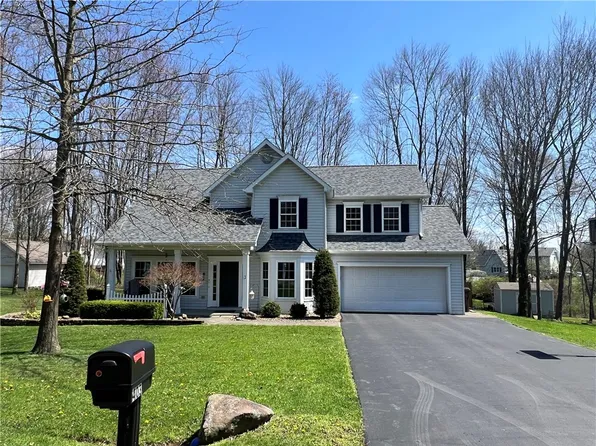 403 Deer Run Rd, Slippery Rock, PA 16057