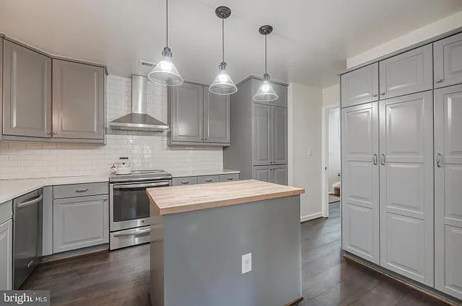 6679 Hillandale Rd — Photo 10