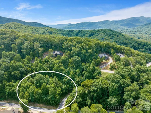 53 Old Lafayette Ln, Black Mountain, NC 28711