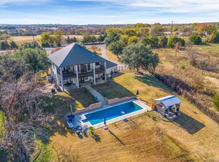 7811 Fm 902, Howe, TX 75459